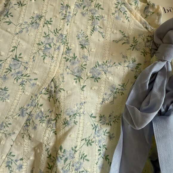 Regina Floral Blouse - Picture 7 of 7